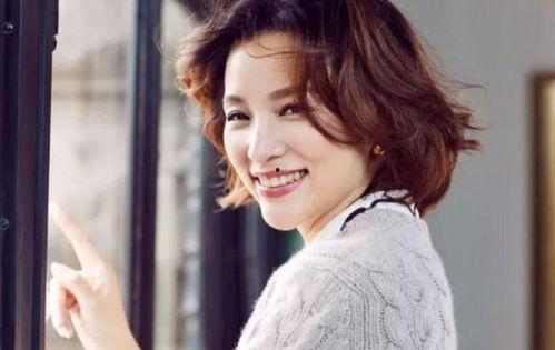 吃瓜娱乐主持人是谁,揭秘主持人身份之谜  第3张